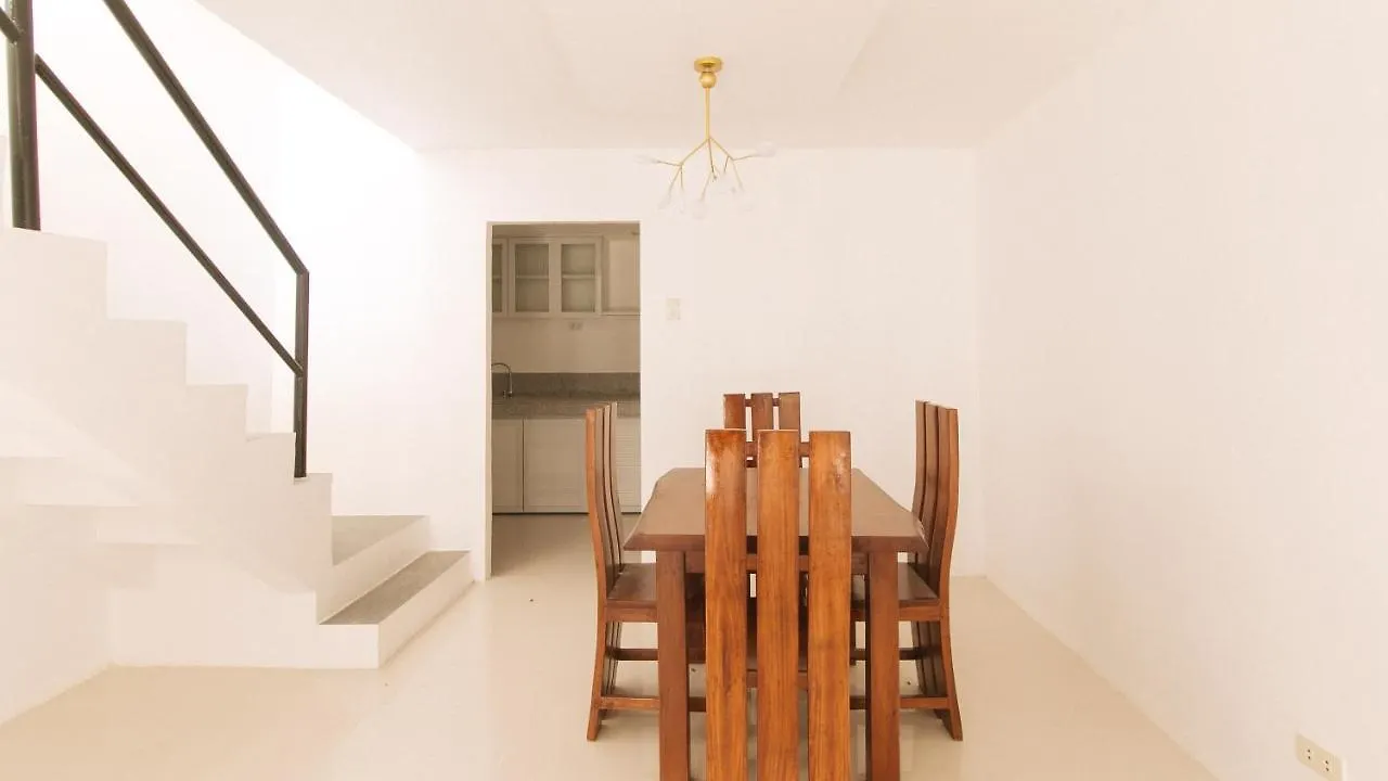 אנגלס Mi Casa Deca Clark Residences Pampanga